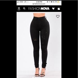 NWOT FASHION NOVA high waisted jeans